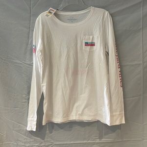 Vineyard vines t-shirt.  Brand new with tags